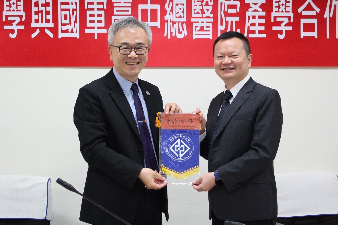 簽約後象徵雙方合作關係正式啟動